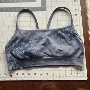 Patagonia elastic sports bra small